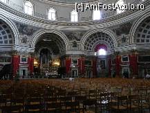 [P24] Interior Rotunda din Mosta » foto by iuliaen
 - 
<span class="allrVoted glyphicon glyphicon-heart hidden" id="av241758"></span>
<a class="m-l-10 hidden" id="sv241758" onclick="voting_Foto_DelVot(,241758,557)" role="button">șterge vot <span class="glyphicon glyphicon-remove"></span></a>
<a id="v9241758" class=" c-red"  onclick="voting_Foto_SetVot(241758)" role="button"><span class="glyphicon glyphicon-heart-empty"></span> <b>LIKE</b> = Votează poza</a> <img class="hidden"  id="f241758W9" src="/imagini/loader.gif" border="0" /><span class="AjErrMes hidden" id="e241758ErM"></span>
