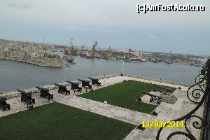[P09] Valletta port » foto by delia58
 - 
<span class="allrVoted glyphicon glyphicon-heart hidden" id="av517515"></span>
<a class="m-l-10 hidden" id="sv517515" onclick="voting_Foto_DelVot(,517515,557)" role="button">șterge vot <span class="glyphicon glyphicon-remove"></span></a>
<a id="v9517515" class=" c-red"  onclick="voting_Foto_SetVot(517515)" role="button"><span class="glyphicon glyphicon-heart-empty"></span> <b>LIKE</b> = Votează poza</a> <img class="hidden"  id="f517515W9" src="/imagini/loader.gif" border="0" /><span class="AjErrMes hidden" id="e517515ErM"></span>