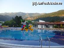 [P01] Piscina copiilor » foto by miha_gabrian
 - 
<span class="allrVoted glyphicon glyphicon-heart hidden" id="av330080"></span>
<a class="m-l-10 hidden" id="sv330080" onclick="voting_Foto_DelVot(,330080,596)" role="button">șterge vot <span class="glyphicon glyphicon-remove"></span></a>
<a id="v9330080" class=" c-red"  onclick="voting_Foto_SetVot(330080)" role="button"><span class="glyphicon glyphicon-heart-empty"></span> <b>LIKE</b> = Votează poza</a> <img class="hidden"  id="f330080W9" src="/imagini/loader.gif" border="0" /><span class="AjErrMes hidden" id="e330080ErM"></span>