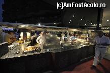 [P19] Bucataria tip fast food exterioara. » foto by Talibanu
 - 
<span class="allrVoted glyphicon glyphicon-heart hidden" id="av277281"></span>
<a class="m-l-10 hidden" id="sv277281" onclick="voting_Foto_DelVot(,277281,6)" role="button">șterge vot <span class="glyphicon glyphicon-remove"></span></a>
<a id="v9277281" class=" c-red"  onclick="voting_Foto_SetVot(277281)" role="button"><span class="glyphicon glyphicon-heart-empty"></span> <b>LIKE</b> = Votează poza</a> <img class="hidden"  id="f277281W9" src="/imagini/loader.gif" border="0" /><span class="AjErrMes hidden" id="e277281ErM"></span>