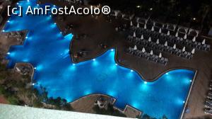 [P13] Piscina de relaxare, vazuta din balcon » foto by Lisa
 - 
<span class="allrVoted glyphicon glyphicon-heart hidden" id="av1061920"></span>
<a class="m-l-10 hidden" id="sv1061920" onclick="voting_Foto_DelVot(,1061920,6)" role="button">șterge vot <span class="glyphicon glyphicon-remove"></span></a>
<a id="v91061920" class=" c-red"  onclick="voting_Foto_SetVot(1061920)" role="button"><span class="glyphicon glyphicon-heart-empty"></span> <b>LIKE</b> = Votează poza</a> <img class="hidden"  id="f1061920W9" src="/imagini/loader.gif" border="0" /><span class="AjErrMes hidden" id="e1061920ErM"></span>