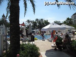 [P18] Delphin Imperial piscina pentru bebelusi » foto by dandana
 - 
<span class="allrVoted glyphicon glyphicon-heart hidden" id="av432243"></span>
<a class="m-l-10 hidden" id="sv432243" onclick="voting_Foto_DelVot(,432243,6)" role="button">șterge vot <span class="glyphicon glyphicon-remove"></span></a>
<a id="v9432243" class=" c-red"  onclick="voting_Foto_SetVot(432243)" role="button"><span class="glyphicon glyphicon-heart-empty"></span> <b>LIKE</b> = Votează poza</a> <img class="hidden"  id="f432243W9" src="/imagini/loader.gif" border="0" /><span class="AjErrMes hidden" id="e432243ErM"></span>