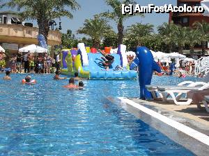 [P27] jocuri la piscina pt adulti :)  » foto by dandana
 - 
<span class="allrVoted glyphicon glyphicon-heart hidden" id="av432252"></span>
<a class="m-l-10 hidden" id="sv432252" onclick="voting_Foto_DelVot(,432252,6)" role="button">șterge vot <span class="glyphicon glyphicon-remove"></span></a>
<a id="v9432252" class=" c-red"  onclick="voting_Foto_SetVot(432252)" role="button"><span class="glyphicon glyphicon-heart-empty"></span> <b>LIKE</b> = Votează poza</a> <img class="hidden"  id="f432252W9" src="/imagini/loader.gif" border="0" /><span class="AjErrMes hidden" id="e432252ErM"></span>