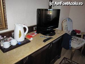 [P05] zona de cafea/ceai si TV » foto by dandana
 - 
<span class="allrVoted glyphicon glyphicon-heart hidden" id="av432230"></span>
<a class="m-l-10 hidden" id="sv432230" onclick="voting_Foto_DelVot(,432230,6)" role="button">șterge vot <span class="glyphicon glyphicon-remove"></span></a>
<a id="v9432230" class=" c-red"  onclick="voting_Foto_SetVot(432230)" role="button"><span class="glyphicon glyphicon-heart-empty"></span> <b>LIKE</b> = Votează poza</a> <img class="hidden"  id="f432230W9" src="/imagini/loader.gif" border="0" /><span class="AjErrMes hidden" id="e432230ErM"></span>