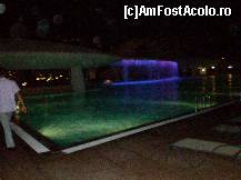 [P19] Hotelul Cornelia Diamond Belek - piscine care 'cad' una in cealalta, iluminate feeric seara. » foto by presario
 - 
<span class="allrVoted glyphicon glyphicon-heart hidden" id="av56274"></span>
<a class="m-l-10 hidden" id="sv56274" onclick="voting_Foto_DelVot(,56274,622)" role="button">șterge vot <span class="glyphicon glyphicon-remove"></span></a>
<a id="v956274" class=" c-red"  onclick="voting_Foto_SetVot(56274)" role="button"><span class="glyphicon glyphicon-heart-empty"></span> <b>LIKE</b> = Votează poza</a> <img class="hidden"  id="f56274W9" src="/imagini/loader.gif" border="0" /><span class="AjErrMes hidden" id="e56274ErM"></span>