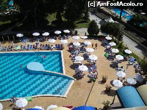 [P44] vedere piscina etaj 7 » foto by anghelada
 - 
<span class="allrVoted glyphicon glyphicon-heart hidden" id="av525670"></span>
<a class="m-l-10 hidden" id="sv525670" onclick="voting_Foto_DelVot(,525670,649)" role="button">șterge vot <span class="glyphicon glyphicon-remove"></span></a>
<a id="v9525670" class=" c-red"  onclick="voting_Foto_SetVot(525670)" role="button"><span class="glyphicon glyphicon-heart-empty"></span> <b>LIKE</b> = Votează poza</a> <img class="hidden"  id="f525670W9" src="/imagini/loader.gif" border="0" /><span class="AjErrMes hidden" id="e525670ErM"></span>