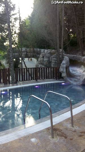 [P14] Piscina si traseul rock » foto by ninaa
 - 
<span class="allrVoted glyphicon glyphicon-heart hidden" id="av639441"></span>
<a class="m-l-10 hidden" id="sv639441" onclick="voting_Foto_DelVot(,639441,649)" role="button">șterge vot <span class="glyphicon glyphicon-remove"></span></a>
<a id="v9639441" class=" c-red"  onclick="voting_Foto_SetVot(639441)" role="button"><span class="glyphicon glyphicon-heart-empty"></span> <b>LIKE</b> = Votează poza</a> <img class="hidden"  id="f639441W9" src="/imagini/loader.gif" border="0" /><span class="AjErrMes hidden" id="e639441ErM"></span>