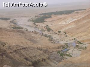 [P33] Cu jeepul prin Sahara – prin Munții Atlas - admirând o oază » foto by nicole33
 - 
<span class="allrVoted glyphicon glyphicon-heart hidden" id="av1165853"></span>
<a class="m-l-10 hidden" id="sv1165853" onclick="voting_Foto_DelVot(,1165853,658)" role="button">șterge vot <span class="glyphicon glyphicon-remove"></span></a>
<a id="v91165853" class=" c-red"  onclick="voting_Foto_SetVot(1165853)" role="button"><span class="glyphicon glyphicon-heart-empty"></span> <b>LIKE</b> = Votează poza</a> <img class="hidden"  id="f1165853W9" src="/imagini/loader.gif" border="0" /><span class="AjErrMes hidden" id="e1165853ErM"></span>