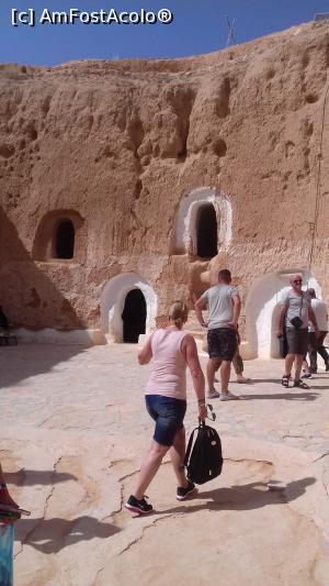 [P09] Locuinta troglodita » foto by fan bulgaria
 - 
<span class="allrVoted glyphicon glyphicon-heart hidden" id="av1006536"></span>
<a class="m-l-10 hidden" id="sv1006536" onclick="voting_Foto_DelVot(,1006536,658)" role="button">șterge vot <span class="glyphicon glyphicon-remove"></span></a>
<a id="v91006536" class=" c-red"  onclick="voting_Foto_SetVot(1006536)" role="button"><span class="glyphicon glyphicon-heart-empty"></span> <b>LIKE</b> = Votează poza</a> <img class="hidden"  id="f1006536W9" src="/imagini/loader.gif" border="0" /><span class="AjErrMes hidden" id="e1006536ErM"></span>