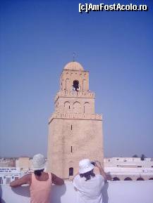 [P26] Moscheea din keirouan, domina cladirile orasului » foto by liviadavidescu
 - 
<span class="allrVoted glyphicon glyphicon-heart hidden" id="av146000"></span>
<a class="m-l-10 hidden" id="sv146000" onclick="voting_Foto_DelVot(,146000,658)" role="button">șterge vot <span class="glyphicon glyphicon-remove"></span></a>
<a id="v9146000" class=" c-red"  onclick="voting_Foto_SetVot(146000)" role="button"><span class="glyphicon glyphicon-heart-empty"></span> <b>LIKE</b> = Votează poza</a> <img class="hidden"  id="f146000W9" src="/imagini/loader.gif" border="0" /><span class="AjErrMes hidden" id="e146000ErM"></span>