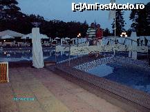 [P07] Pe podetul de la piscina exterioara » foto by Dan Florariu
 - 
<span class="allrVoted glyphicon glyphicon-heart hidden" id="av189000"></span>
<a class="m-l-10 hidden" id="sv189000" onclick="voting_Foto_DelVot(,189000,679)" role="button">șterge vot <span class="glyphicon glyphicon-remove"></span></a>
<a id="v9189000" class=" c-red"  onclick="voting_Foto_SetVot(189000)" role="button"><span class="glyphicon glyphicon-heart-empty"></span> <b>LIKE</b> = Votează poza</a> <img class="hidden"  id="f189000W9" src="/imagini/loader.gif" border="0" /><span class="AjErrMes hidden" id="e189000ErM"></span>