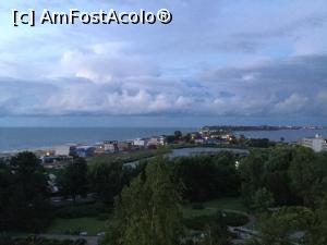 [P25] Hotel Europa - dimineata la ora 5... fara cateva minute, vedere din balcon » foto by mishu
 - 
<span class="allrVoted glyphicon glyphicon-heart hidden" id="av867332"></span>
<a class="m-l-10 hidden" id="sv867332" onclick="voting_Foto_DelVot(,867332,731)" role="button">șterge vot <span class="glyphicon glyphicon-remove"></span></a>
<a id="v9867332" class=" c-red"  onclick="voting_Foto_SetVot(867332)" role="button"><span class="glyphicon glyphicon-heart-empty"></span> <b>LIKE</b> = Votează poza</a> <img class="hidden"  id="f867332W9" src="/imagini/loader.gif" border="0" /><span class="AjErrMes hidden" id="e867332ErM"></span>