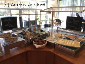 [P36] Hotel Europa - coltul cu produse dietetice » foto by mishu
 - 
<span class="allrVoted glyphicon glyphicon-heart hidden" id="av867351"></span>
<a class="m-l-10 hidden" id="sv867351" onclick="voting_Foto_DelVot(,867351,731)" role="button">șterge vot <span class="glyphicon glyphicon-remove"></span></a>
<a id="v9867351" class=" c-red"  onclick="voting_Foto_SetVot(867351)" role="button"><span class="glyphicon glyphicon-heart-empty"></span> <b>LIKE</b> = Votează poza</a> <img class="hidden"  id="f867351W9" src="/imagini/loader.gif" border="0" /><span class="AjErrMes hidden" id="e867351ErM"></span>
