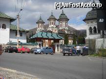[P05] Manastirea Sinaia » foto by daria40
 - 
<span class="allrVoted glyphicon glyphicon-heart hidden" id="av94050"></span>
<a class="m-l-10 hidden" id="sv94050" onclick="voting_Foto_DelVot(,94050,761)" role="button">șterge vot <span class="glyphicon glyphicon-remove"></span></a>
<a id="v994050" class=" c-red"  onclick="voting_Foto_SetVot(94050)" role="button"><span class="glyphicon glyphicon-heart-empty"></span> <b>LIKE</b> = Votează poza</a> <img class="hidden"  id="f94050W9" src="/imagini/loader.gif" border="0" /><span class="AjErrMes hidden" id="e94050ErM"></span>