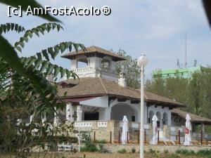 [P22] Vila regală din Mamaia.  » foto by tata123 🔱
 - 
<span class="allrVoted glyphicon glyphicon-heart hidden" id="av791451"></span>
<a class="m-l-10 hidden" id="sv791451" onclick="voting_Foto_DelVot(,791451,766)" role="button">șterge vot <span class="glyphicon glyphicon-remove"></span></a>
<a id="v9791451" class=" c-red"  onclick="voting_Foto_SetVot(791451)" role="button"><span class="glyphicon glyphicon-heart-empty"></span> <b>LIKE</b> = Votează poza</a> <img class="hidden"  id="f791451W9" src="/imagini/loader.gif" border="0" /><span class="AjErrMes hidden" id="e791451ErM"></span>