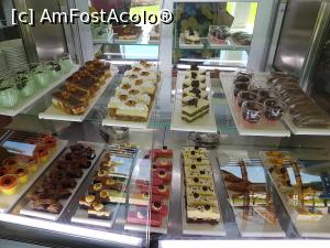 [P29] Cofetaria de la cafenea » foto by cryss27
 - 
<span class="allrVoted glyphicon glyphicon-heart hidden" id="av983009"></span>
<a class="m-l-10 hidden" id="sv983009" onclick="voting_Foto_DelVot(,983009,77)" role="button">șterge vot <span class="glyphicon glyphicon-remove"></span></a>
<a id="v9983009" class=" c-red"  onclick="voting_Foto_SetVot(983009)" role="button"><span class="glyphicon glyphicon-heart-empty"></span> <b>LIKE</b> = Votează poza</a> <img class="hidden"  id="f983009W9" src="/imagini/loader.gif" border="0" /><span class="AjErrMes hidden" id="e983009ErM"></span>