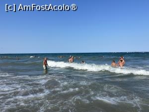 [P30] Hotel Majestic Mamaia - marea » foto by nicole33
 - 
<span class="allrVoted glyphicon glyphicon-heart hidden" id="av1511825"></span>
<a class="m-l-10 hidden" id="sv1511825" onclick="voting_Foto_DelVot(,1511825,782)" role="button">șterge vot <span class="glyphicon glyphicon-remove"></span></a>
<a id="v91511825" class=" c-red"  onclick="voting_Foto_SetVot(1511825)" role="button"><span class="glyphicon glyphicon-heart-empty"></span> <b>LIKE</b> = Votează poza</a> <img class="hidden"  id="f1511825W9" src="/imagini/loader.gif" border="0" /><span class="AjErrMes hidden" id="e1511825ErM"></span>