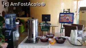 [P11] Între două mări - calculatorul din hol » foto by nicole33
 - 
<span class="allrVoted glyphicon glyphicon-heart hidden" id="av914497"></span>
<a class="m-l-10 hidden" id="sv914497" onclick="voting_Foto_DelVot(,914497,782)" role="button">șterge vot <span class="glyphicon glyphicon-remove"></span></a>
<a id="v9914497" class=" c-red"  onclick="voting_Foto_SetVot(914497)" role="button"><span class="glyphicon glyphicon-heart-empty"></span> <b>LIKE</b> = Votează poza</a> <img class="hidden"  id="f914497W9" src="/imagini/loader.gif" border="0" /><span class="AjErrMes hidden" id="e914497ErM"></span>