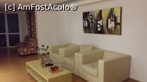 [P13] Între două mări - loc de relaxare la etajul nostru în zona lifturilor » foto by nicole33
 - 
<span class="allrVoted glyphicon glyphicon-heart hidden" id="av914499"></span>
<a class="m-l-10 hidden" id="sv914499" onclick="voting_Foto_DelVot(,914499,782)" role="button">șterge vot <span class="glyphicon glyphicon-remove"></span></a>
<a id="v9914499" class=" c-red"  onclick="voting_Foto_SetVot(914499)" role="button"><span class="glyphicon glyphicon-heart-empty"></span> <b>LIKE</b> = Votează poza</a> <img class="hidden"  id="f914499W9" src="/imagini/loader.gif" border="0" /><span class="AjErrMes hidden" id="e914499ErM"></span>