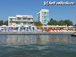 [P10] Plaja by Tony si Hotel Riviera.  » foto by christian
 - 
<span class="allrVoted glyphicon glyphicon-heart hidden" id="av439185"></span>
<a class="m-l-10 hidden" id="sv439185" onclick="voting_Foto_DelVot(,439185,782)" role="button">șterge vot <span class="glyphicon glyphicon-remove"></span></a>
<a id="v9439185" class=" c-red"  onclick="voting_Foto_SetVot(439185)" role="button"><span class="glyphicon glyphicon-heart-empty"></span> <b>LIKE</b> = Votează poza</a> <img class="hidden"  id="f439185W9" src="/imagini/loader.gif" border="0" /><span class="AjErrMes hidden" id="e439185ErM"></span>