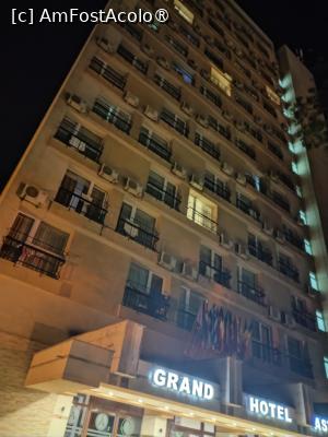 [P08] Hotelul seara la intrare » foto by Teodor17
 - 
<span class="allrVoted glyphicon glyphicon-heart hidden" id="av1498144"></span>
<a class="m-l-10 hidden" id="sv1498144" onclick="voting_Foto_DelVot(,1498144,787)" role="button">șterge vot <span class="glyphicon glyphicon-remove"></span></a>
<a id="v91498144" class=" c-red"  onclick="voting_Foto_SetVot(1498144)" role="button"><span class="glyphicon glyphicon-heart-empty"></span> <b>LIKE</b> = Votează poza</a> <img class="hidden"  id="f1498144W9" src="/imagini/loader.gif" border="0" /><span class="AjErrMes hidden" id="e1498144ErM"></span>