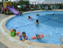 [P03] una dintre piscinele pt. copii » foto by allyy
 - 
<span class="allrVoted glyphicon glyphicon-heart hidden" id="av12122"></span>
<a class="m-l-10 hidden" id="sv12122" onclick="voting_Foto_DelVot(,12122,8)" role="button">șterge vot <span class="glyphicon glyphicon-remove"></span></a>
<a id="v912122" class=" c-red"  onclick="voting_Foto_SetVot(12122)" role="button"><span class="glyphicon glyphicon-heart-empty"></span> <b>LIKE</b> = Votează poza</a> <img class="hidden"  id="f12122W9" src="/imagini/loader.gif" border="0" /><span class="AjErrMes hidden" id="e12122ErM"></span>