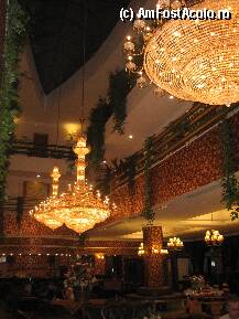 [P05] receptia » foto by azur_melia
 - 
<span class="allrVoted glyphicon glyphicon-heart hidden" id="av9234"></span>
<a class="m-l-10 hidden" id="sv9234" onclick="voting_Foto_DelVot(,9234,8)" role="button">șterge vot <span class="glyphicon glyphicon-remove"></span></a>
<a id="v99234" class=" c-red"  onclick="voting_Foto_SetVot(9234)" role="button"><span class="glyphicon glyphicon-heart-empty"></span> <b>LIKE</b> = Votează poza</a> <img class="hidden"  id="f9234W9" src="/imagini/loader.gif" border="0" /><span class="AjErrMes hidden" id="e9234ErM"></span>