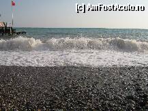 [P15] plaja cu pietricele » foto by silvia_28*
 - 
<span class="allrVoted glyphicon glyphicon-heart hidden" id="av1146"></span>
<a class="m-l-10 hidden" id="sv1146" onclick="voting_Foto_DelVot(,1146,8)" role="button">șterge vot <span class="glyphicon glyphicon-remove"></span></a>
<a id="v91146" class=" c-red"  onclick="voting_Foto_SetVot(1146)" role="button"><span class="glyphicon glyphicon-heart-empty"></span> <b>LIKE</b> = Votează poza</a> <img class="hidden"  id="f1146W9" src="/imagini/loader.gif" border="0" /><span class="AjErrMes hidden" id="e1146ErM"></span>