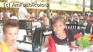 [P15] pe terasa restaurantului » foto by marian60
 - 
<span class="allrVoted glyphicon glyphicon-heart hidden" id="av839988"></span>
<a class="m-l-10 hidden" id="sv839988" onclick="voting_Foto_DelVot(,839988,8)" role="button">șterge vot <span class="glyphicon glyphicon-remove"></span></a>
<a id="v9839988" class=" c-red"  onclick="voting_Foto_SetVot(839988)" role="button"><span class="glyphicon glyphicon-heart-empty"></span> <b>LIKE</b> = Votează poza</a> <img class="hidden"  id="f839988W9" src="/imagini/loader.gif" border="0" /><span class="AjErrMes hidden" id="e839988ErM"></span>