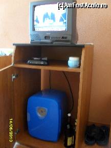 [P22] si tv-ul si frigiderul sunt de dimensiuni reduse » foto by ms65
 - 
<span class="allrVoted glyphicon glyphicon-heart hidden" id="av82012"></span>
<a class="m-l-10 hidden" id="sv82012" onclick="voting_Foto_DelVot(,82012,807)" role="button">șterge vot <span class="glyphicon glyphicon-remove"></span></a>
<a id="v982012" class=" c-red"  onclick="voting_Foto_SetVot(82012)" role="button"><span class="glyphicon glyphicon-heart-empty"></span> <b>LIKE</b> = Votează poza</a> <img class="hidden"  id="f82012W9" src="/imagini/loader.gif" border="0" /><span class="AjErrMes hidden" id="e82012ErM"></span>
