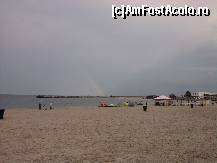 [P26] curcubeu pe plaja din mangalia » foto by ms65
 - 
<span class="allrVoted glyphicon glyphicon-heart hidden" id="av86888"></span>
<a class="m-l-10 hidden" id="sv86888" onclick="voting_Foto_DelVot(,86888,807)" role="button">șterge vot <span class="glyphicon glyphicon-remove"></span></a>
<a id="v986888" class=" c-red"  onclick="voting_Foto_SetVot(86888)" role="button"><span class="glyphicon glyphicon-heart-empty"></span> <b>LIKE</b> = Votează poza</a> <img class="hidden"  id="f86888W9" src="/imagini/loader.gif" border="0" /><span class="AjErrMes hidden" id="e86888ErM"></span>