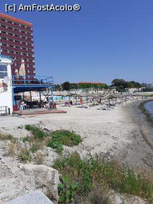[P09] Plaja şi hotelul » foto by tabache
 - 
<span class="allrVoted glyphicon glyphicon-heart hidden" id="av1242380"></span>
<a class="m-l-10 hidden" id="sv1242380" onclick="voting_Foto_DelVot(,1242380,807)" role="button">șterge vot <span class="glyphicon glyphicon-remove"></span></a>
<a id="v91242380" class=" c-red"  onclick="voting_Foto_SetVot(1242380)" role="button"><span class="glyphicon glyphicon-heart-empty"></span> <b>LIKE</b> = Votează poza</a> <img class="hidden"  id="f1242380W9" src="/imagini/loader.gif" border="0" /><span class="AjErrMes hidden" id="e1242380ErM"></span>
