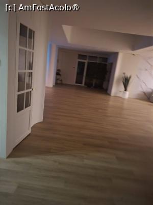 [P44] La receptie spre zona cu sala de sport » foto by Teodor17
 - 
<span class="allrVoted glyphicon glyphicon-heart hidden" id="av1531814"></span>
<a class="m-l-10 hidden" id="sv1531814" onclick="voting_Foto_DelVot(,1531814,820)" role="button">șterge vot <span class="glyphicon glyphicon-remove"></span></a>
<a id="v91531814" class=" c-red"  onclick="voting_Foto_SetVot(1531814)" role="button"><span class="glyphicon glyphicon-heart-empty"></span> <b>LIKE</b> = Votează poza</a> <img class="hidden"  id="f1531814W9" src="/imagini/loader.gif" border="0" /><span class="AjErrMes hidden" id="e1531814ErM"></span>