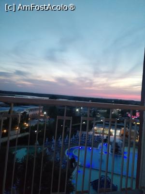 [P12] Vederea din balcon la apus catre Mera » foto by Teodor17
 - 
<span class="allrVoted glyphicon glyphicon-heart hidden" id="av1499866"></span>
<a class="m-l-10 hidden" id="sv1499866" onclick="voting_Foto_DelVot(,1499866,848)" role="button">șterge vot <span class="glyphicon glyphicon-remove"></span></a>
<a id="v91499866" class=" c-red"  onclick="voting_Foto_SetVot(1499866)" role="button"><span class="glyphicon glyphicon-heart-empty"></span> <b>LIKE</b> = Votează poza</a> <img class="hidden"  id="f1499866W9" src="/imagini/loader.gif" border="0" /><span class="AjErrMes hidden" id="e1499866ErM"></span>