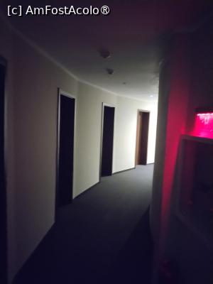 [P17] Pe holul de la camere » foto by Teodor17
 - 
<span class="allrVoted glyphicon glyphicon-heart hidden" id="av1499871"></span>
<a class="m-l-10 hidden" id="sv1499871" onclick="voting_Foto_DelVot(,1499871,848)" role="button">șterge vot <span class="glyphicon glyphicon-remove"></span></a>
<a id="v91499871" class=" c-red"  onclick="voting_Foto_SetVot(1499871)" role="button"><span class="glyphicon glyphicon-heart-empty"></span> <b>LIKE</b> = Votează poza</a> <img class="hidden"  id="f1499871W9" src="/imagini/loader.gif" border="0" /><span class="AjErrMes hidden" id="e1499871ErM"></span>