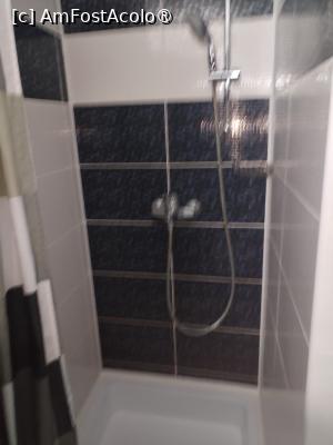 [P09] Cadita din baie » foto by Teodor17
 - 
<span class="allrVoted glyphicon glyphicon-heart hidden" id="av1499863"></span>
<a class="m-l-10 hidden" id="sv1499863" onclick="voting_Foto_DelVot(,1499863,848)" role="button">șterge vot <span class="glyphicon glyphicon-remove"></span></a>
<a id="v91499863" class=" c-red"  onclick="voting_Foto_SetVot(1499863)" role="button"><span class="glyphicon glyphicon-heart-empty"></span> <b>LIKE</b> = Votează poza</a> <img class="hidden"  id="f1499863W9" src="/imagini/loader.gif" border="0" /><span class="AjErrMes hidden" id="e1499863ErM"></span>