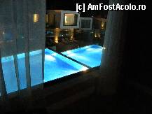 [P14] vedere nocturna din camera » foto by krisstinna
 - 
<span class="allrVoted glyphicon glyphicon-heart hidden" id="av330059"></span>
<a class="m-l-10 hidden" id="sv330059" onclick="voting_Foto_DelVot(,330059,878)" role="button">șterge vot <span class="glyphicon glyphicon-remove"></span></a>
<a id="v9330059" class=" c-red"  onclick="voting_Foto_SetVot(330059)" role="button"><span class="glyphicon glyphicon-heart-empty"></span> <b>LIKE</b> = Votează poza</a> <img class="hidden"  id="f330059W9" src="/imagini/loader.gif" border="0" /><span class="AjErrMes hidden" id="e330059ErM"></span>