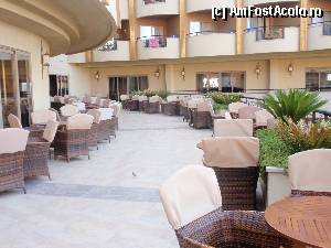 [P07] terasa principală pentru bar, nu pentru restaurant » foto by tadaniela
 - 
<span class="allrVoted glyphicon glyphicon-heart hidden" id="av394020"></span>
<a class="m-l-10 hidden" id="sv394020" onclick="voting_Foto_DelVot(,394020,880)" role="button">șterge vot <span class="glyphicon glyphicon-remove"></span></a>
<a id="v9394020" class=" c-red"  onclick="voting_Foto_SetVot(394020)" role="button"><span class="glyphicon glyphicon-heart-empty"></span> <b>LIKE</b> = Votează poza</a> <img class="hidden"  id="f394020W9" src="/imagini/loader.gif" border="0" /><span class="AjErrMes hidden" id="e394020ErM"></span>