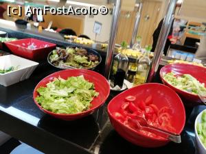 [P18] Salate » foto by fredutza
 - 
<span class="allrVoted glyphicon glyphicon-heart hidden" id="av1074056"></span>
<a class="m-l-10 hidden" id="sv1074056" onclick="voting_Foto_DelVot(,1074056,881)" role="button">șterge vot <span class="glyphicon glyphicon-remove"></span></a>
<a id="v91074056" class=" c-red"  onclick="voting_Foto_SetVot(1074056)" role="button"><span class="glyphicon glyphicon-heart-empty"></span> <b>LIKE</b> = Votează poza</a> <img class="hidden"  id="f1074056W9" src="/imagini/loader.gif" border="0" /><span class="AjErrMes hidden" id="e1074056ErM"></span>