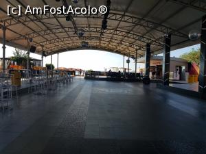 [P10] Aici se tin discoteci si exista baruri » foto by Sorin544
 - 
<span class="allrVoted glyphicon glyphicon-heart hidden" id="av1021671"></span>
<a class="m-l-10 hidden" id="sv1021671" onclick="voting_Foto_DelVot(,1021671,89)" role="button">șterge vot <span class="glyphicon glyphicon-remove"></span></a>
<a id="v91021671" class=" c-red"  onclick="voting_Foto_SetVot(1021671)" role="button"><span class="glyphicon glyphicon-heart-empty"></span> <b>LIKE</b> = Votează poza</a> <img class="hidden"  id="f1021671W9" src="/imagini/loader.gif" border="0" /><span class="AjErrMes hidden" id="e1021671ErM"></span>