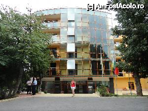 [P05] intrarea in hotel » foto by monika27*
 - 
<span class="allrVoted glyphicon glyphicon-heart hidden" id="av446606"></span>
<a class="m-l-10 hidden" id="sv446606" onclick="voting_Foto_DelVot(,446606,893)" role="button">șterge vot <span class="glyphicon glyphicon-remove"></span></a>
<a id="v9446606" class=" c-red"  onclick="voting_Foto_SetVot(446606)" role="button"><span class="glyphicon glyphicon-heart-empty"></span> <b>LIKE</b> = Votează poza</a> <img class="hidden"  id="f446606W9" src="/imagini/loader.gif" border="0" /><span class="AjErrMes hidden" id="e446606ErM"></span>