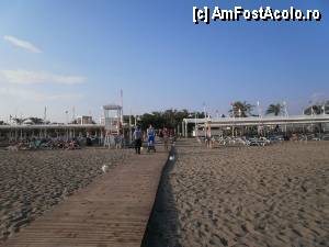 [P30] O parte din plaja de la Alva Donna » foto by genicon
 - 
<span class="allrVoted glyphicon glyphicon-heart hidden" id="av339184"></span>
<a class="m-l-10 hidden" id="sv339184" onclick="voting_Foto_DelVot(,339184,93)" role="button">șterge vot <span class="glyphicon glyphicon-remove"></span></a>
<a id="v9339184" class=" c-red"  onclick="voting_Foto_SetVot(339184)" role="button"><span class="glyphicon glyphicon-heart-empty"></span> <b>LIKE</b> = Votează poza</a> <img class="hidden"  id="f339184W9" src="/imagini/loader.gif" border="0" /><span class="AjErrMes hidden" id="e339184ErM"></span>