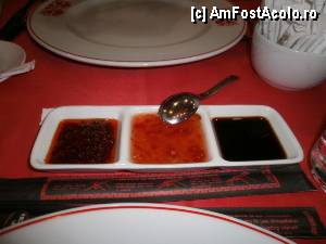 [P32] Sosuri la restaurantul chinezesc » foto by genicon
 - 
<span class="allrVoted glyphicon glyphicon-heart hidden" id="av339186"></span>
<a class="m-l-10 hidden" id="sv339186" onclick="voting_Foto_DelVot(,339186,93)" role="button">șterge vot <span class="glyphicon glyphicon-remove"></span></a>
<a id="v9339186" class=" c-red"  onclick="voting_Foto_SetVot(339186)" role="button"><span class="glyphicon glyphicon-heart-empty"></span> <b>LIKE</b> = Votează poza</a> <img class="hidden"  id="f339186W9" src="/imagini/loader.gif" border="0" /><span class="AjErrMes hidden" id="e339186ErM"></span>