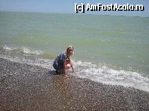 [P07] Apa curata insa intrarea destul de abrupta, dupa 5-6 m apa iti ajungea la gat, nisip fin, nu am gasit nicio scoica, cu 1 m inainte de apa e un 'covor' de pietre rotunde si superbe pe care calci cu usurinta fara riscul de a te taia » foto by Eusebiu76
 - 
<span class="allrVoted glyphicon glyphicon-heart hidden" id="av325292"></span>
<a class="m-l-10 hidden" id="sv325292" onclick="voting_Foto_DelVot(,325292,93)" role="button">șterge vot <span class="glyphicon glyphicon-remove"></span></a>
<a id="v9325292" class=" c-red"  onclick="voting_Foto_SetVot(325292)" role="button"><span class="glyphicon glyphicon-heart-empty"></span> <b>LIKE</b> = Votează poza</a> <img class="hidden"  id="f325292W9" src="/imagini/loader.gif" border="0" /><span class="AjErrMes hidden" id="e325292ErM"></span>