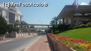 [P12] Pasarela care leaga corpul principal de corpul de luxe » foto by sebigeanina
 - 
<span class="allrVoted glyphicon glyphicon-heart hidden" id="av1008415"></span>
<a class="m-l-10 hidden" id="sv1008415" onclick="voting_Foto_DelVot(,1008415,93)" role="button">șterge vot <span class="glyphicon glyphicon-remove"></span></a>
<a id="v91008415" class=" c-red"  onclick="voting_Foto_SetVot(1008415)" role="button"><span class="glyphicon glyphicon-heart-empty"></span> <b>LIKE</b> = Votează poza</a> <img class="hidden"  id="f1008415W9" src="/imagini/loader.gif" border="0" /><span class="AjErrMes hidden" id="e1008415ErM"></span>