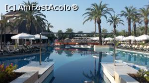 [P04] Piscina cea mare » foto by sebigeanina
 - 
<span class="allrVoted glyphicon glyphicon-heart hidden" id="av1008406"></span>
<a class="m-l-10 hidden" id="sv1008406" onclick="voting_Foto_DelVot(,1008406,93)" role="button">șterge vot <span class="glyphicon glyphicon-remove"></span></a>
<a id="v91008406" class=" c-red"  onclick="voting_Foto_SetVot(1008406)" role="button"><span class="glyphicon glyphicon-heart-empty"></span> <b>LIKE</b> = Votează poza</a> <img class="hidden"  id="f1008406W9" src="/imagini/loader.gif" border="0" /><span class="AjErrMes hidden" id="e1008406ErM"></span>