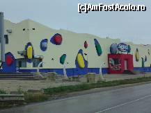 [P27] Cladire cu o arhitectura interesanta aflata pe soseaua spre Obzor. » foto by SORIN1970
 - 
<span class="allrVoted glyphicon glyphicon-heart hidden" id="av95980"></span>
<a class="m-l-10 hidden" id="sv95980" onclick="voting_Foto_DelVot(,95980,935)" role="button">șterge vot <span class="glyphicon glyphicon-remove"></span></a>
<a id="v995980" class=" c-red"  onclick="voting_Foto_SetVot(95980)" role="button"><span class="glyphicon glyphicon-heart-empty"></span> <b>LIKE</b> = Votează poza</a> <img class="hidden"  id="f95980W9" src="/imagini/loader.gif" border="0" /><span class="AjErrMes hidden" id="e95980ErM"></span>