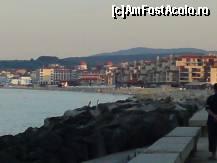 [P31] Vedere cu Obzor Beach Resort , Miramar si Riu Helios de pe dig. » foto by SORIN1970
 - 
<span class="allrVoted glyphicon glyphicon-heart hidden" id="av95987"></span>
<a class="m-l-10 hidden" id="sv95987" onclick="voting_Foto_DelVot(,95987,935)" role="button">șterge vot <span class="glyphicon glyphicon-remove"></span></a>
<a id="v995987" class=" c-red"  onclick="voting_Foto_SetVot(95987)" role="button"><span class="glyphicon glyphicon-heart-empty"></span> <b>LIKE</b> = Votează poza</a> <img class="hidden"  id="f95987W9" src="/imagini/loader.gif" border="0" /><span class="AjErrMes hidden" id="e95987ErM"></span>