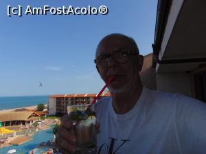 [P27] 24. Vedere din balcon... cu Mojito » foto by victor_m
 - 
<span class="allrVoted glyphicon glyphicon-heart hidden" id="av876202"></span>
<a class="m-l-10 hidden" id="sv876202" onclick="voting_Foto_DelVot(,876202,935)" role="button">șterge vot <span class="glyphicon glyphicon-remove"></span></a>
<a id="v9876202" class=" c-red"  onclick="voting_Foto_SetVot(876202)" role="button"><span class="glyphicon glyphicon-heart-empty"></span> <b>LIKE</b> = Votează poza</a> <img class="hidden"  id="f876202W9" src="/imagini/loader.gif" border="0" /><span class="AjErrMes hidden" id="e876202ErM"></span>