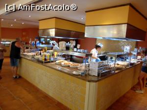 [P07] 7. Restaurantul la micul dejun » foto by victor_m
 - 
<span class="allrVoted glyphicon glyphicon-heart hidden" id="av876182"></span>
<a class="m-l-10 hidden" id="sv876182" onclick="voting_Foto_DelVot(,876182,935)" role="button">șterge vot <span class="glyphicon glyphicon-remove"></span></a>
<a id="v9876182" class=" c-red"  onclick="voting_Foto_SetVot(876182)" role="button"><span class="glyphicon glyphicon-heart-empty"></span> <b>LIKE</b> = Votează poza</a> <img class="hidden"  id="f876182W9" src="/imagini/loader.gif" border="0" /><span class="AjErrMes hidden" id="e876182ErM"></span>